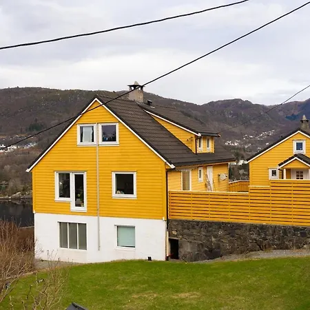 Small House Close To Nature And Appartement *