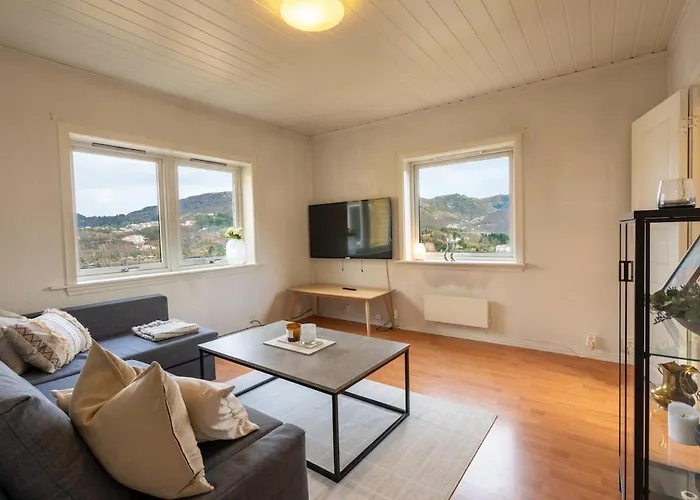 Small House Close To Nature And ברגן